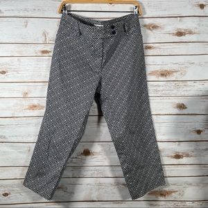 Cleo Jacquard Print/ Patterned Capris Monochromatic Pants | Size 8